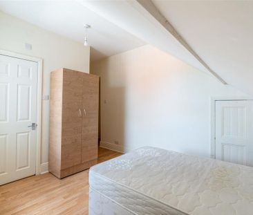 5 bedroom maisonette to rent - Photo 4