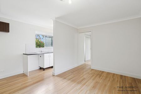 Spacious Character Home with Self-Contained Flat & Workshop - Photo 5