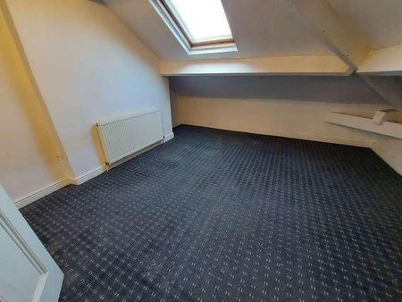 Lumb Lane, Bradford, BD8 - Photo 4