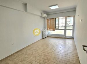 Studio/Γκαρσονιέρα για ενοικίαση - Κέντρο, - Photo 1