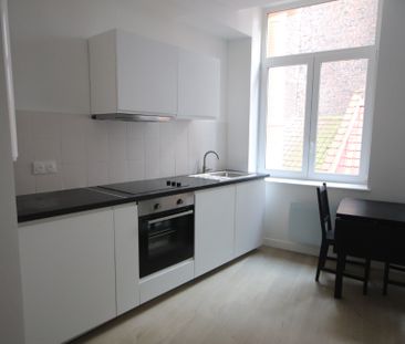 Studio de 20.17 m², avec mise à disposition du mobilier, GARES réf ... - Photo 2