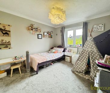 Larksway, CM23, Bishop'S Stortford - Photo 3