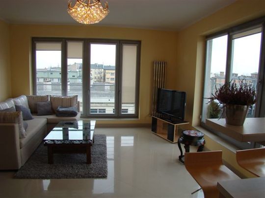 Apartament 2 pok. 60m2 nowy budynek, winda 3000 zł - Photo 1