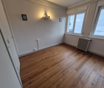 Location Appartement 3 pièces 60m² CAMBRAI 59400 - Photo 4