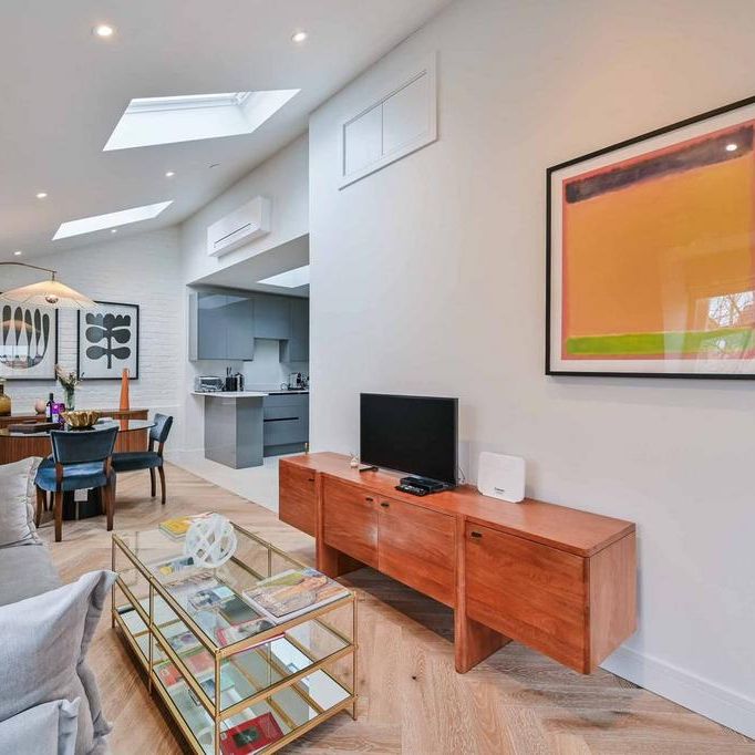 2 bedroom flat to rent - Photo 1