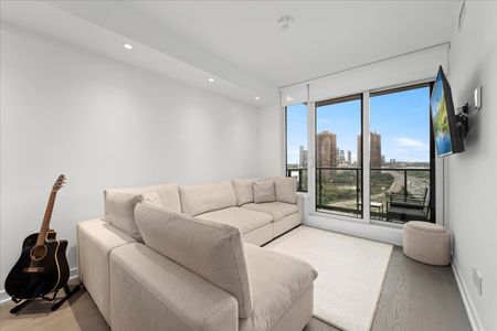 For Lease - 1928 Lake Shore Boulevard Unit# 2011, Toronto, Ontario - Photo 3