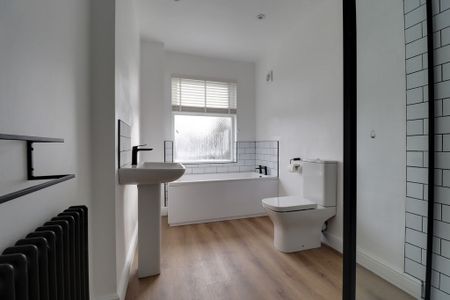 2 Bed Terraced House, Avenue Road Extension, LE2 - Photo 4