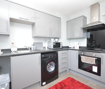 2 bedroom apartment to rent - Photo 6
