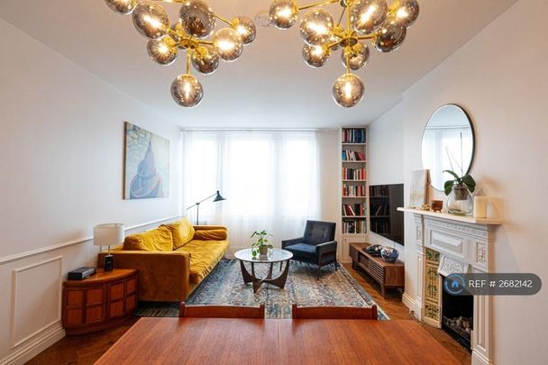 2 bedroom flat to rent - Photo 1