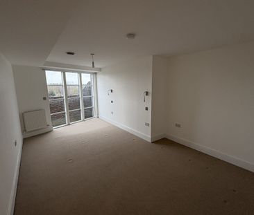 Station Parade, Letchworth Garden City - Photo 6