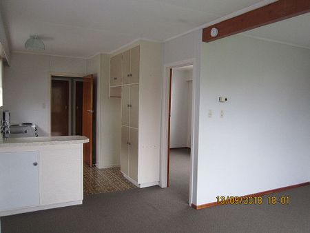 Centrally located Flat - Photo 3