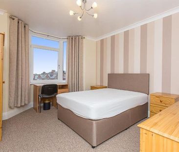 1 bedroom private hall to rent - Photo 2