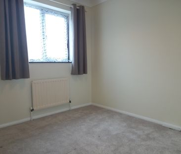 Beechtree Close, Sleaford, Ruskington - Photo 1