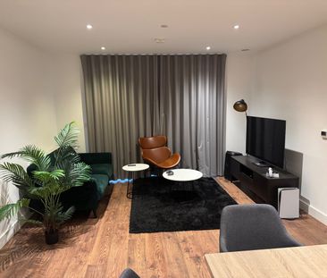 Room in a Shared Flat, Barking Wharf Square, IG11 - Photo 1