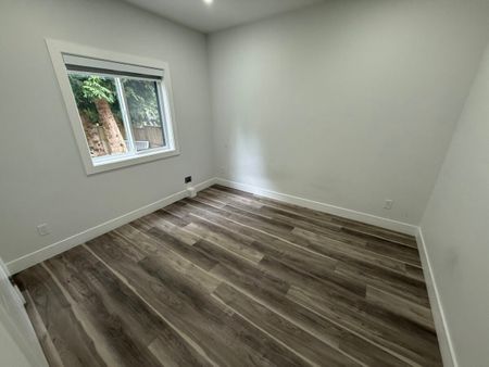 New 2 Bedroom Suite - Photo 4