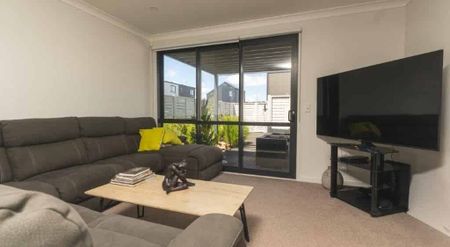 Fabulous in Flatbush - Photo 3