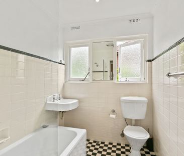 1/5 Holdsworth Street, Neutral Bay NSW 2089 - Apartment For Rent | ... - Photo 5