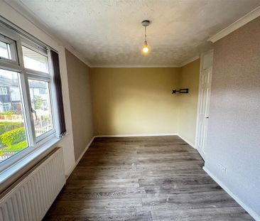 3 bedroom end of terrace house to rent - Photo 6