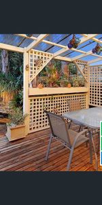 Great Family Home - Moments to the Beach, Parklands and Shops - Photo 4