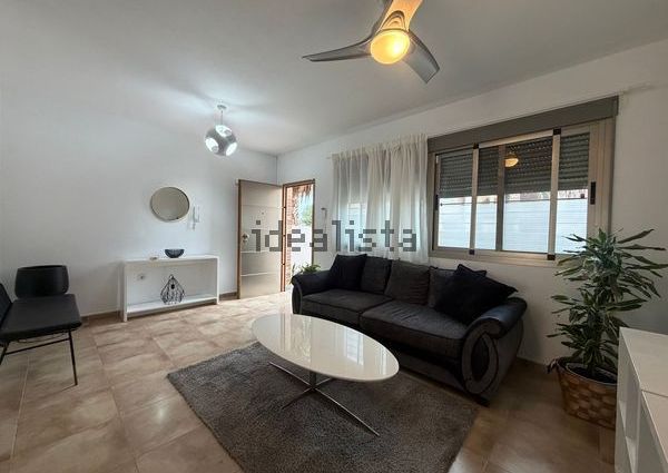 Alquiler de chalet adosado en Calle Ramón Gaya