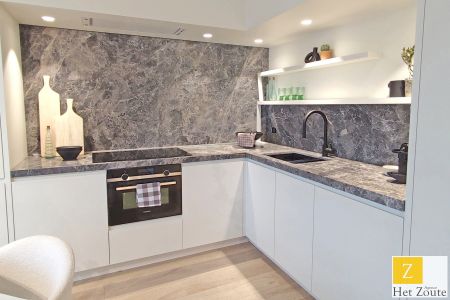 Gerenoveerde penthouse met zeezicht, zonneterrassen, Knokke - Photo 4