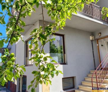 O casa altfel: stil vintage, curte proprie si 2 locuri de pa - Photo 6