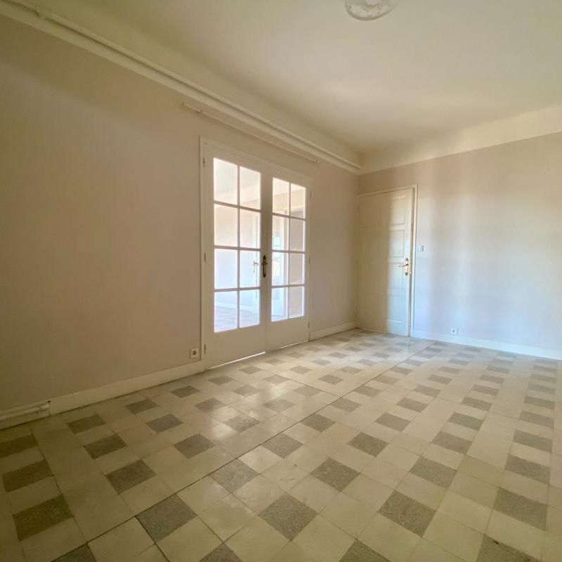 Location Appartement 3 pièces 84m² AVIGNON 84000 - Photo 1