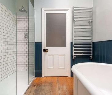 Roundhill Crescent, Brighton, BN2 - Photo 3