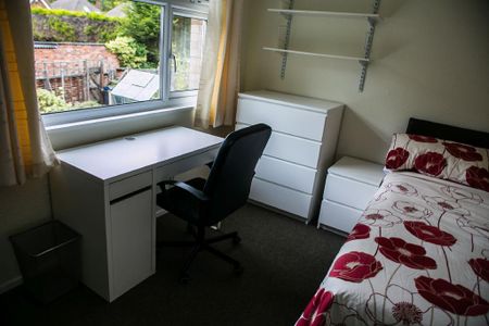 6 bedroom house to rent - Photo 5