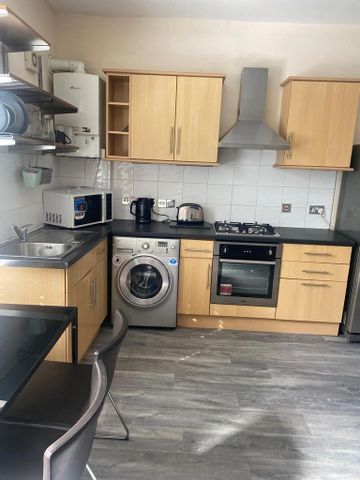 4 bedroom house to rent - Photo 5