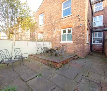 Room in a Shared House, Upper Lloyd Street, M14 - Photo 5