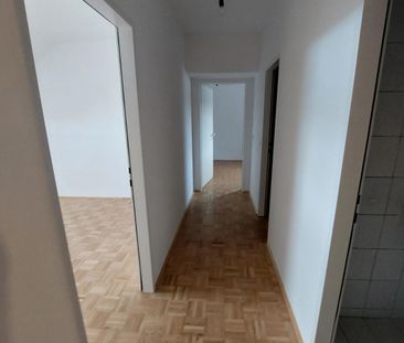 Schöne Wohnung mit Loggia und Parkplatz - Foto 5