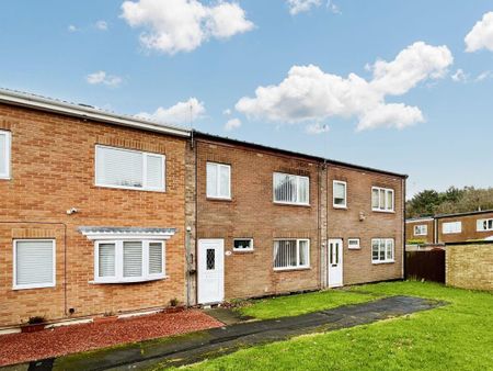 3 bed terraced house to rent in SR8 - Photo 2