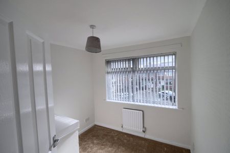3 bed semi-detached house to rent in Denton Close, Stockton-on-Tees, TS19 - Photo 3