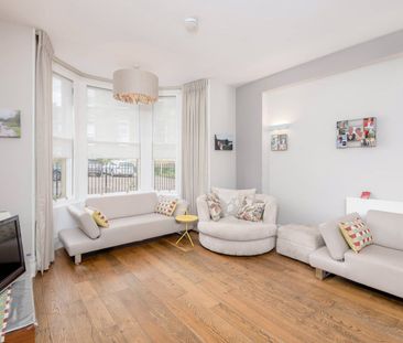 Janitors House, 63 Dean Street - Photo 3