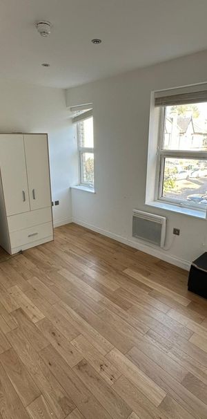 Studio Flat, Avington Grove, SE20 - Photo 1