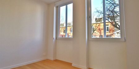 Woning te huur in Kortrijk voor € 1.100 met 3 slaapkamers - Foto 2