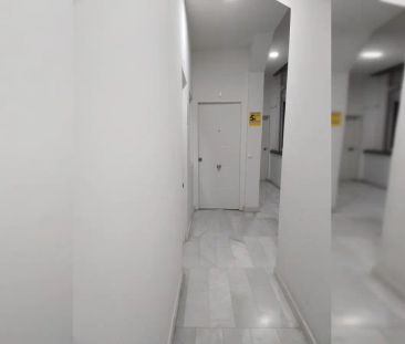 Studio for rent in Embajadores, perfect for professionals and couples. - Photo 1