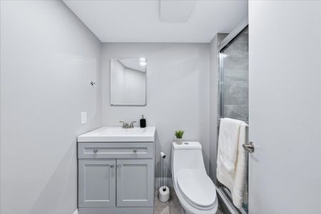 For Lease - 338 Bartlett Avenue, Toronto, Ontario - Photo 4