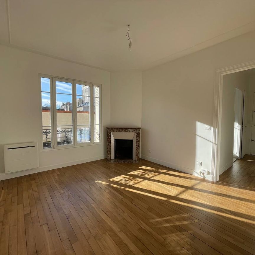 Location Appartement 2 pièces 40m² ENGHIEN LES BAINS 95880 - Photo 1