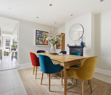 3 bedroom semi-detached house to rent - Photo 2