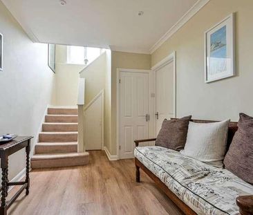 Summersbury Drive, Shalford, GU4 - Photo 4