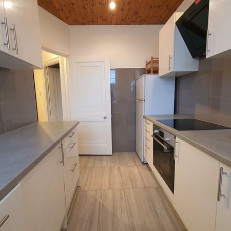 Double bedroom available in a 2 bedroom flat - Photo 3