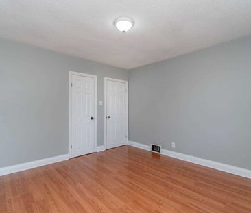 For Lease - 204 John Street, Brampton, Ontario - Photo 1