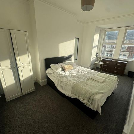 5 bedroom house to rent - Photo 3