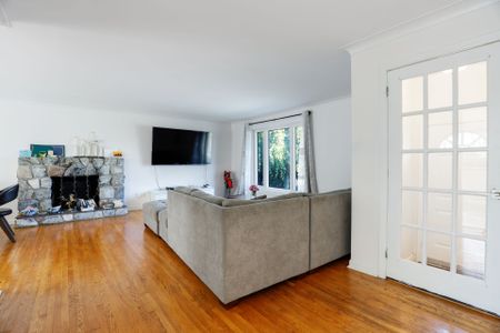 For Lease - 142 Meadowlands Drive, Meadowlands - Crestview and Area, Ontario - Photo 3