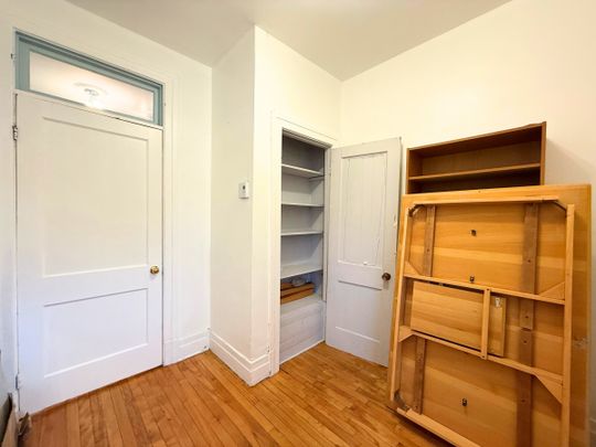 1012 4e Avenue - Photo 1