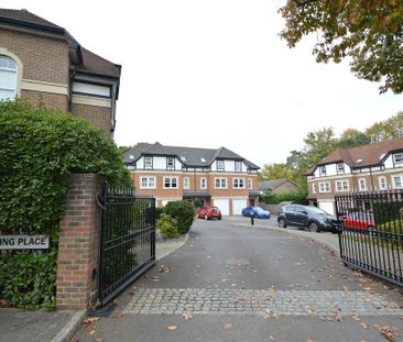 3 bedroom townhouse to rent - Photo 3
