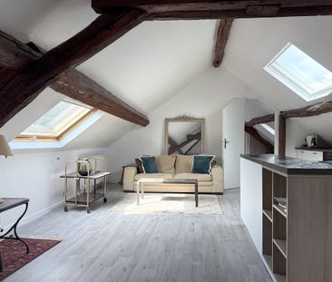 Location Aigremont centre, 2 pièces 38m² Carrez, 81m² au sol - Park... - Photo 1