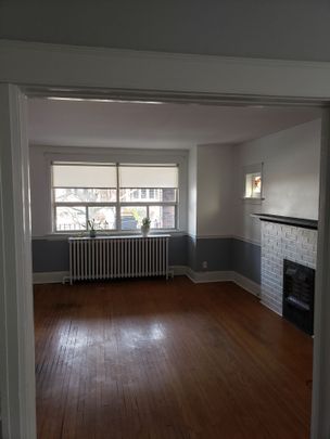 For Lease - 44 Scarboro Beach Main Boulevard, Toronto, Ontario - Photo 1